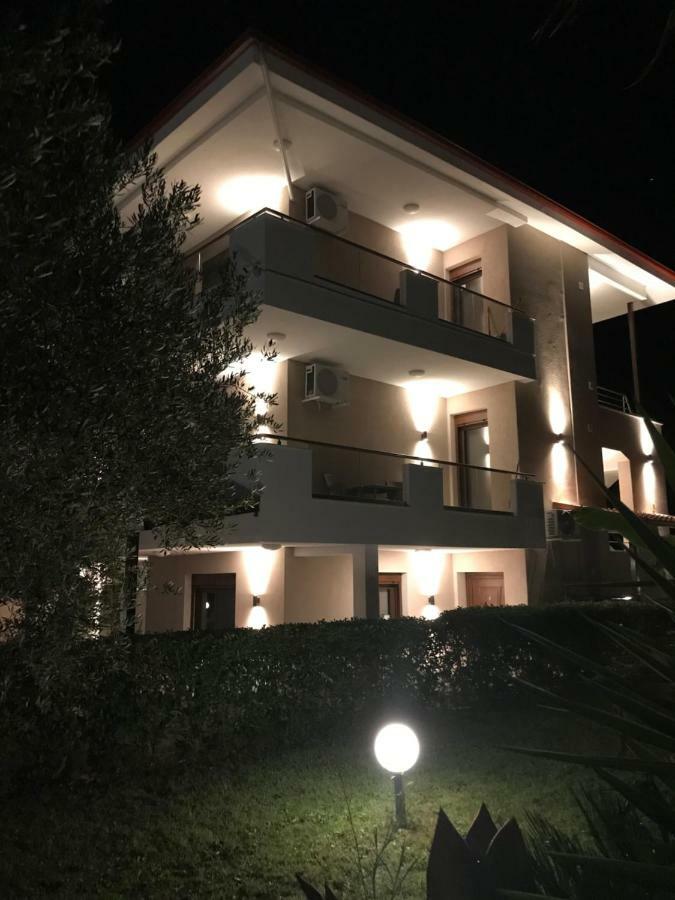 Villa Diamantis Apartments Hanioti Exterior foto